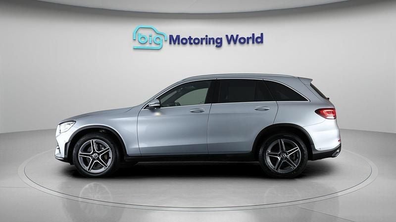 Used Mercedes GLC300e AMG line 255 HP (187 kW) 2022