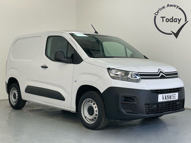 White Used 2024 Citroën Berlingo MPV | £15,850 - Image 1/4