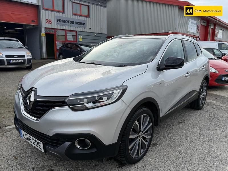 Used Renault Kadjar Signature 130 HP (95 kW) 2016 Silver SUV