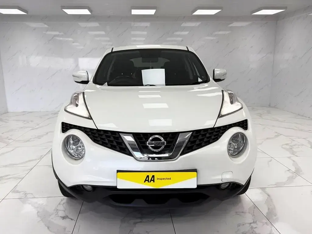 Used Nissan Juke Acenta 115 HP (84 kW) 2015 White SUV