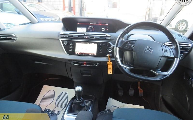 Used Citroën C4 SpaceTourer Feel 120 HP (88 kW) 2017 MPV