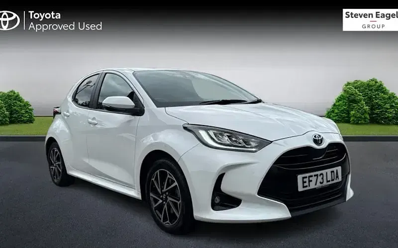 Used Toyota Yaris Design 116 HP (85 kW) 2026 Hatchback