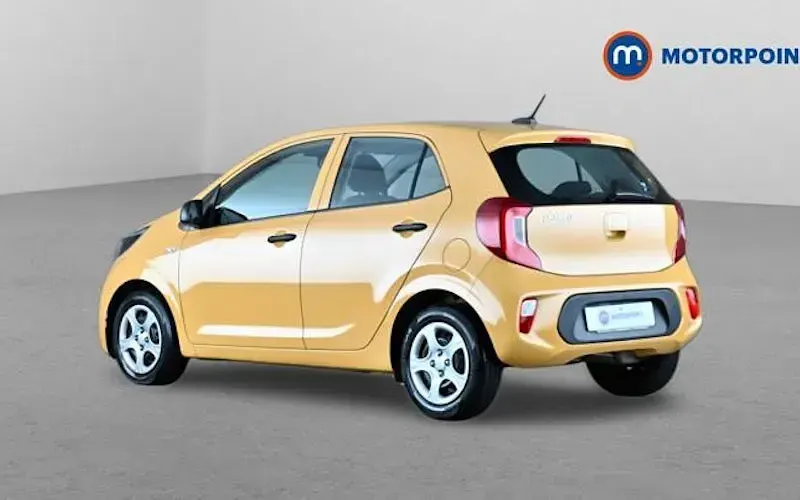 Used Kia Picanto 67 HP (49 kW) 2024 Yellow Hatchback