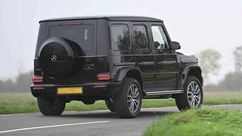 New Mercedes G500 AMG Line Premium Plus 463 HP (340 kW) 2026 Obsidian black SUV