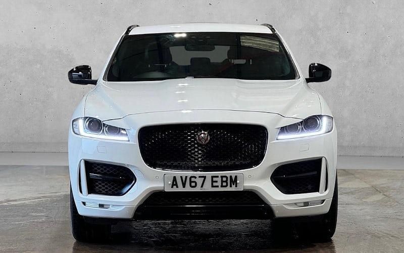 Second-hand Jaguar F-Pace R-Sport 241 CP (177 kW) 2020 SUV