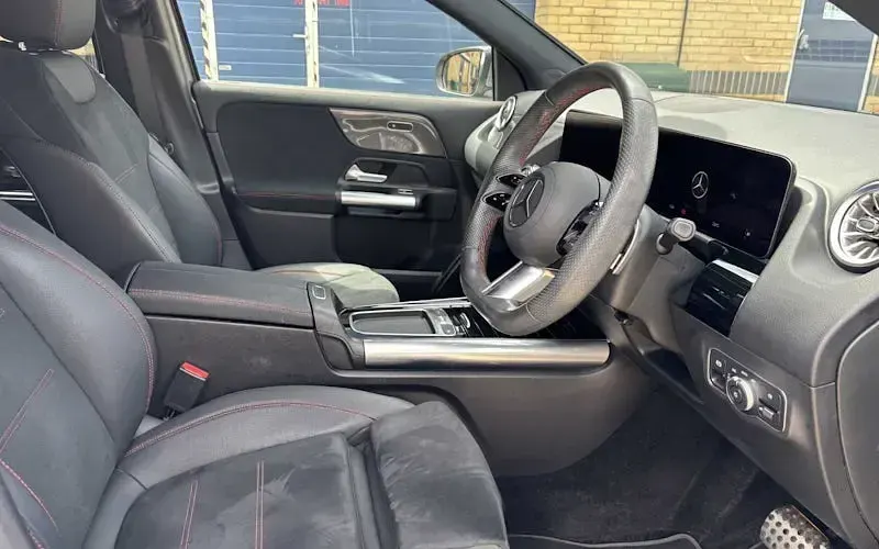 Used Mercedes GLA200 AMG line 163 HP (119 kW) 2024 Grey SUV