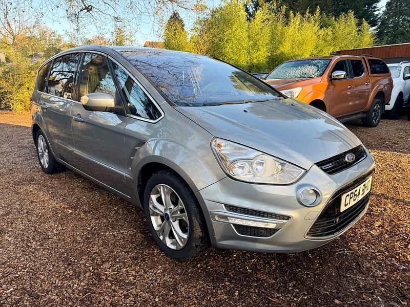 Used Ford S-MAX Titanium 115 HP (84 kW) 2014 Silver MPV