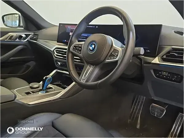 Used BMW i4 M Sport 250 kW (340 HP) 2022 White Sedan