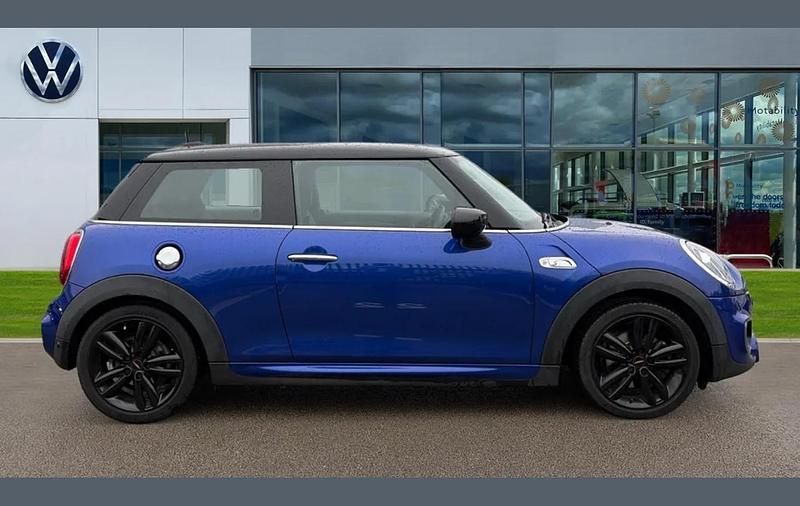 Used Mini Cooper S Sport 192 HP (141 kW) 2020 Blue Hatchback