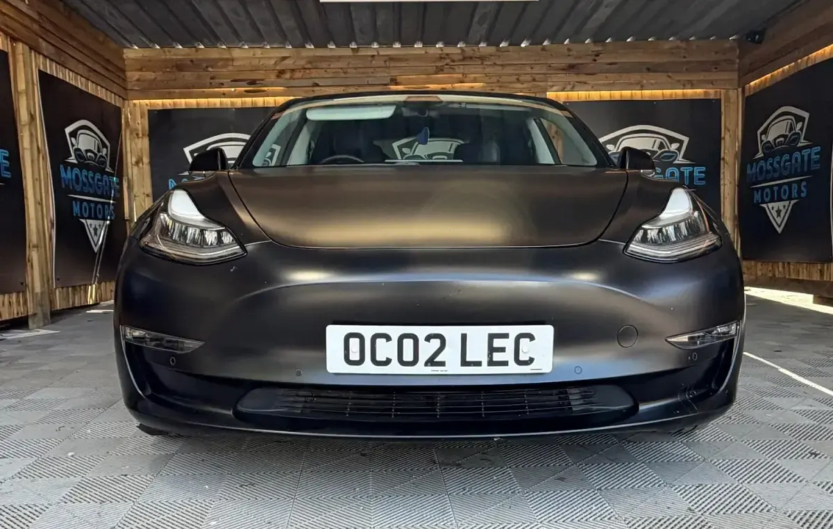 Used Tesla Model 3 Long Range AWD 77 kW (106 HP) 2020 Black Sedan