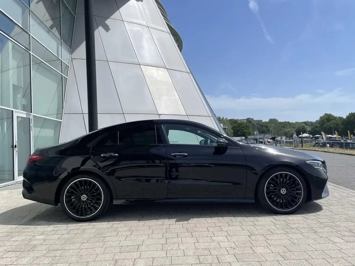 Used Mercedes CLA200 AMG Line Premium Plus 163 HP (119 kW) 2025 Black Coupe