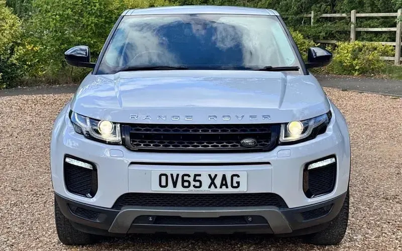 Used Land Rover Range Rover evoque SE 179 HP (131 kW) 2018 Hatchback