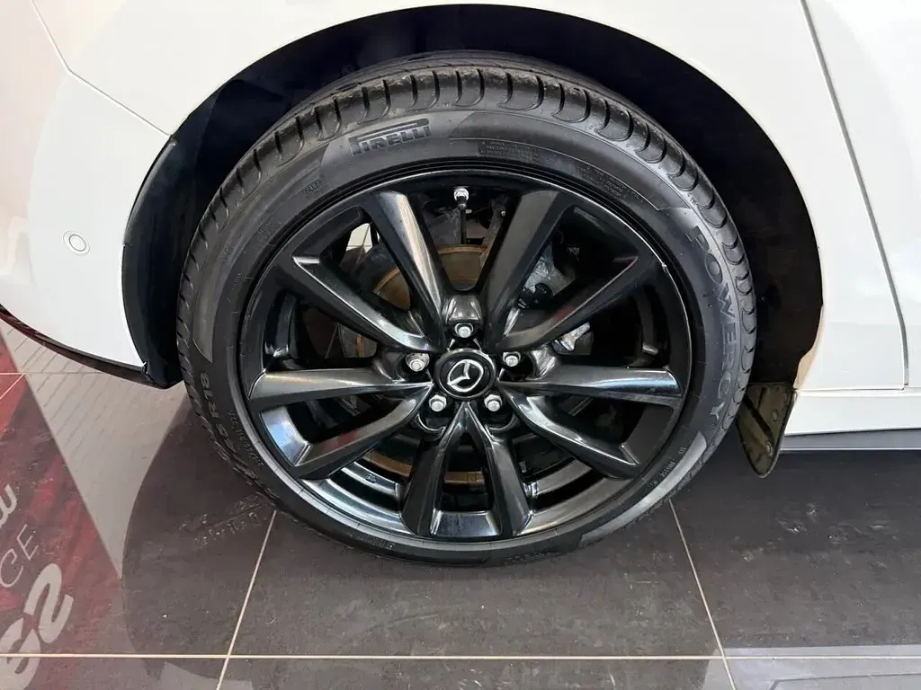 Used Mazda 3 Inclusive 180 HP (132 kW) 2020 White Hatchback