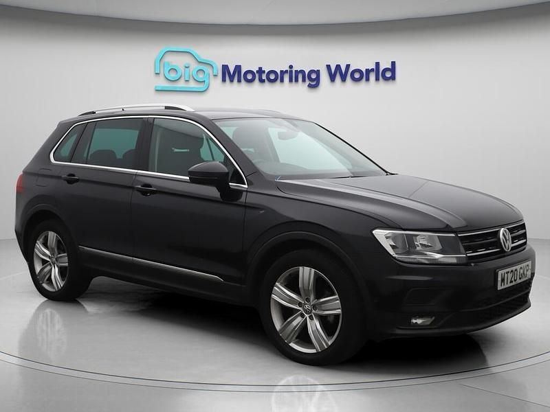 Black Used 2020 VW Tiguan Match SUV | £17,900 (Fair price) - Image 1/4