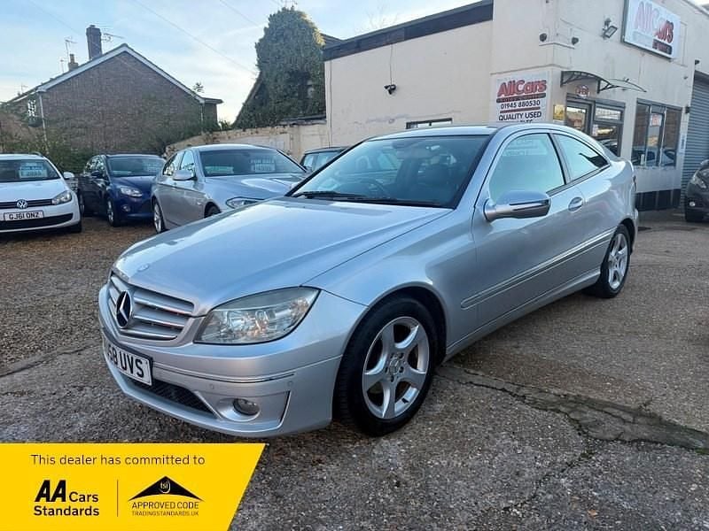 Silver Used 2008 Mercedes CLC220 SE Hatchback | £1,795 - Image 1/3