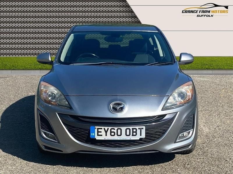 Usado Mazda 3 Inclusive 105 HP (77 kW) 2010 Prateado Citadino