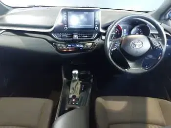 Second-hand Toyota C-HR 122 CP (89 kW) 2023 Albastru SUV