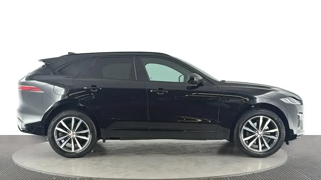 Used Jaguar F-Pace R-Dynamic 204 HP (150 kW) 2023 Black SUV