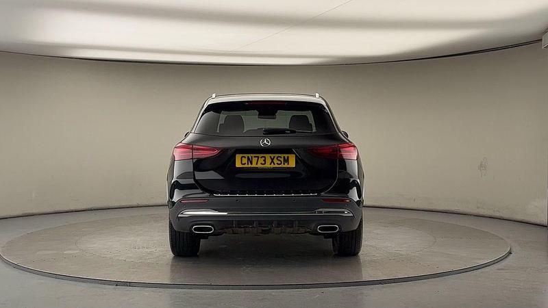 Used Mercedes GLA250 Executive 2023 Cosmos black SUV