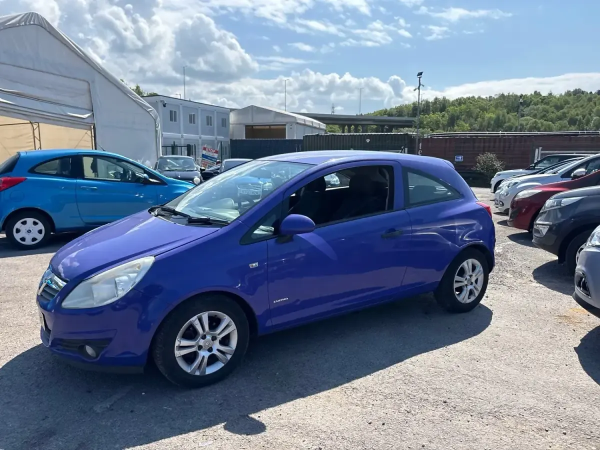 Second-hand Vauxhall Corsa 2010 Mov Hatchback