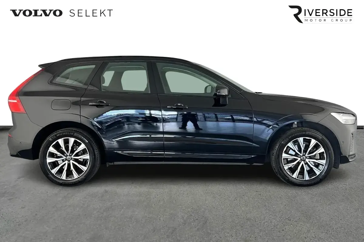 Used Volvo XC60 Plus 250 HP (183 kW) 2025 Black SUV