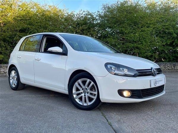 White Used 2012 VW Golf VII SE Hatchback | £7,990 (Good price) - Image 1/1