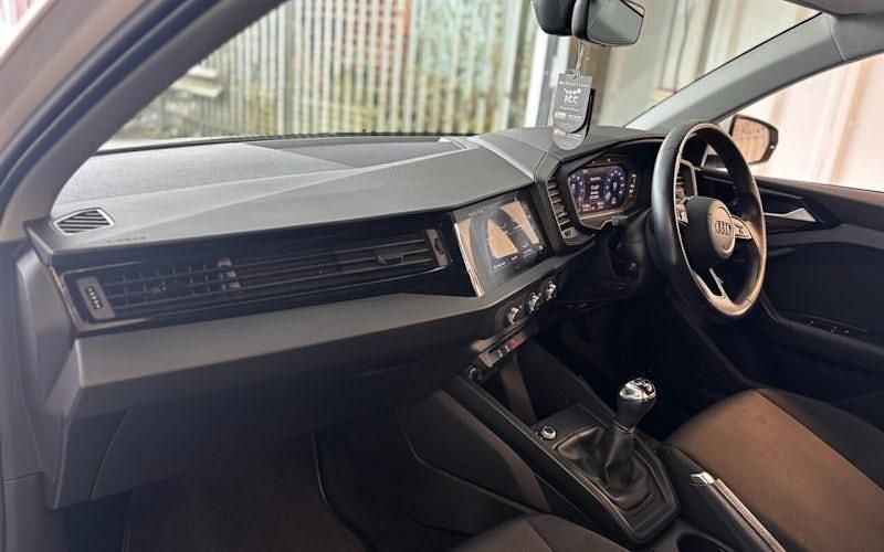 Used Audi A1 Sportback 95 HP (69 kW) 2023 Hatchback