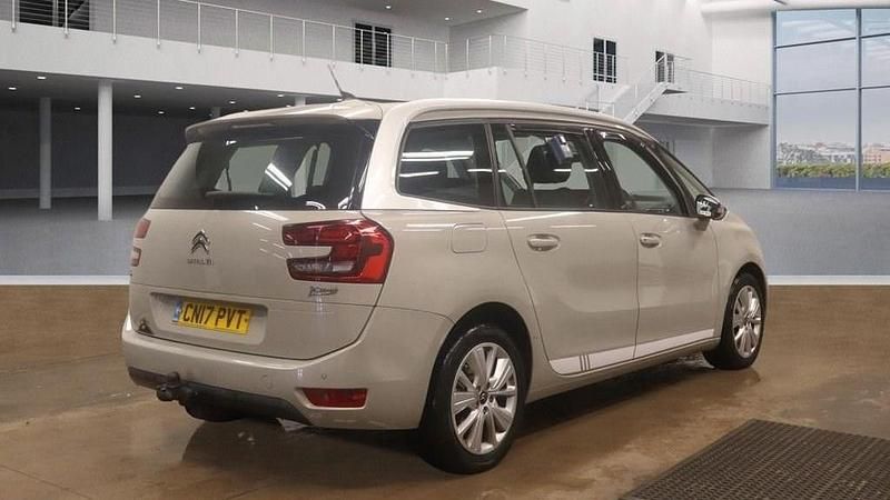 Used Citroën Grand C4 Picasso Feel 120 HP (88 kW) 2017 Beige MPV