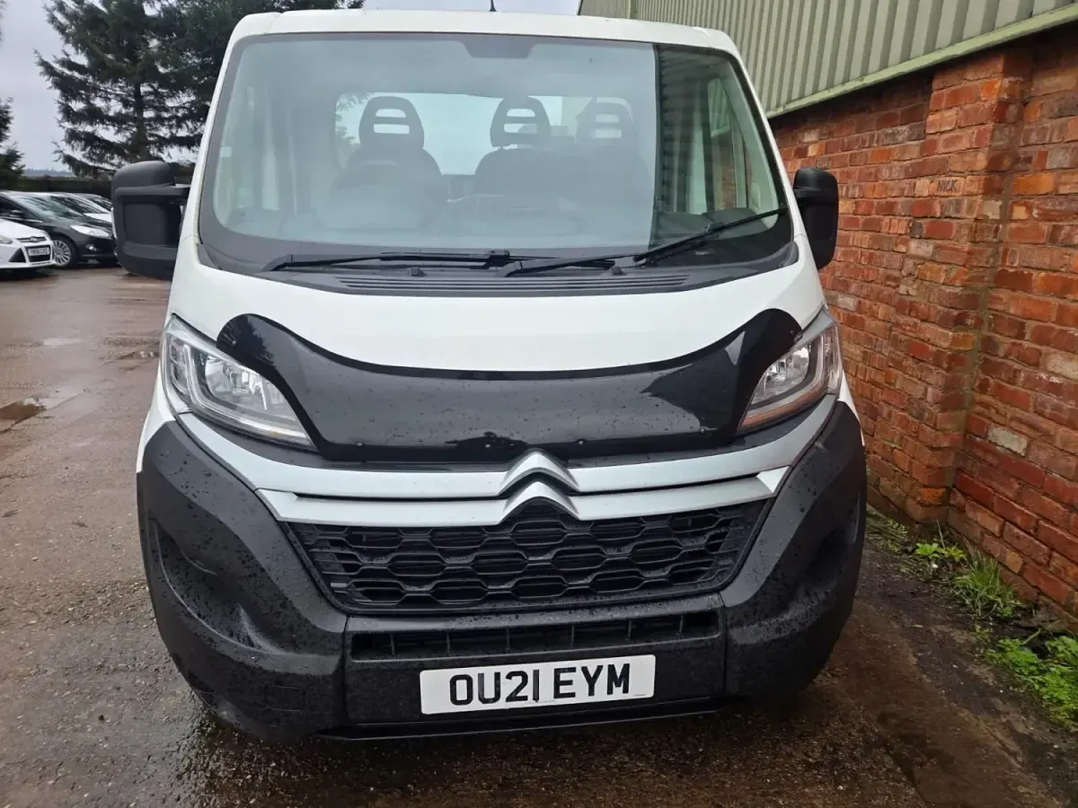 Usado Citroën Relay 140 HP (102 kW) 2021 Branco Van