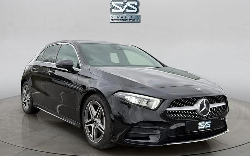 Used Mercedes A180 Executive 116 HP (85 kW) 2019 Black Hatchback