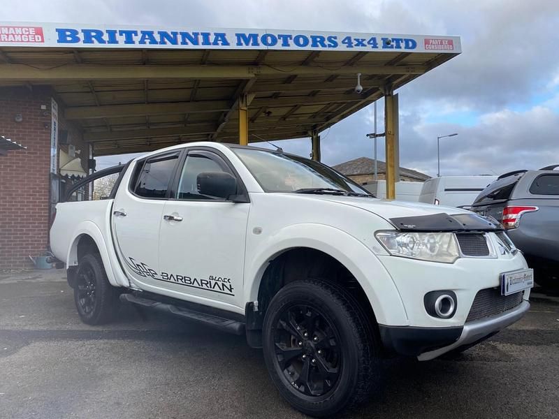 Used Mitsubishi L200 176 HP (129 kW) 2014 White Pickup