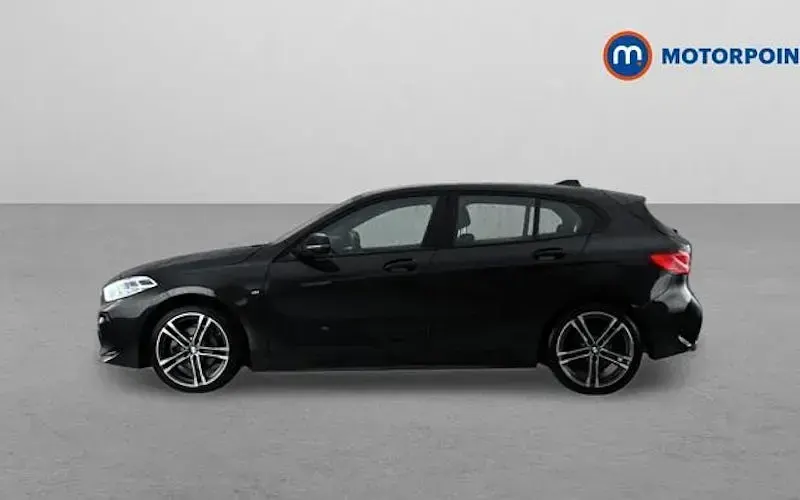 Used BMW 118 M Sport 136 HP (100 kW) 2023 Black Hatchback