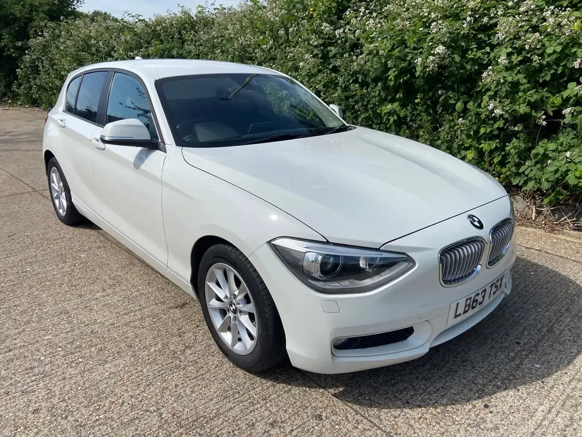 Used BMW 116 2014 White Hatchback