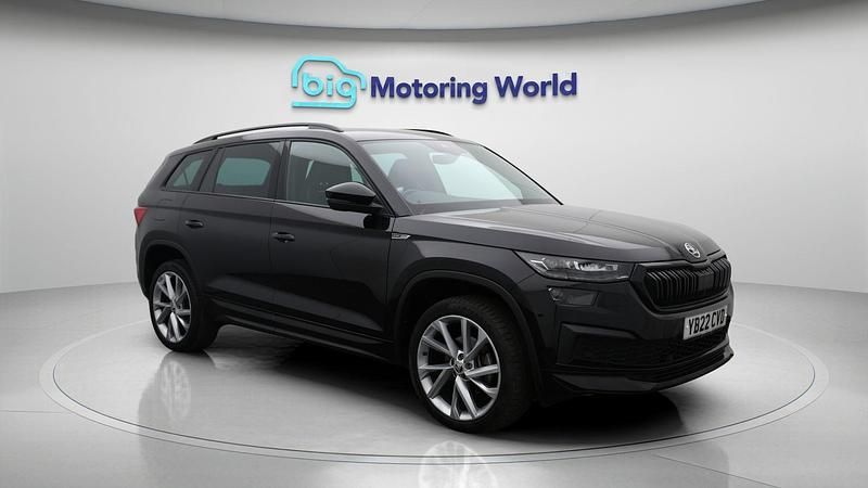 Black Used 2022 Skoda Kodiaq SportLine SUV | £26,900 (Good price) - Image 1/4