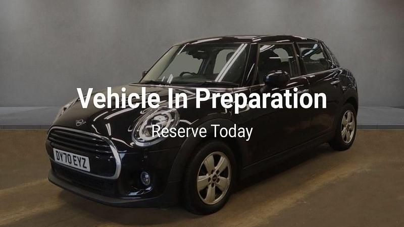 Used Mini Cooper Classic 134 HP (98 kW) 2020 Black Hatchback