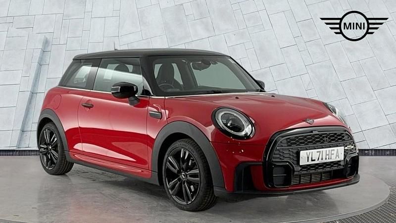 Used Mini Cooper Hatch 134 HP (98 kW) 2022 Red Hatchback