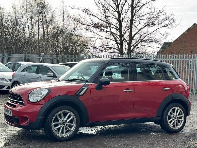 Used Mini Cooper S 2014 Red Hatchback