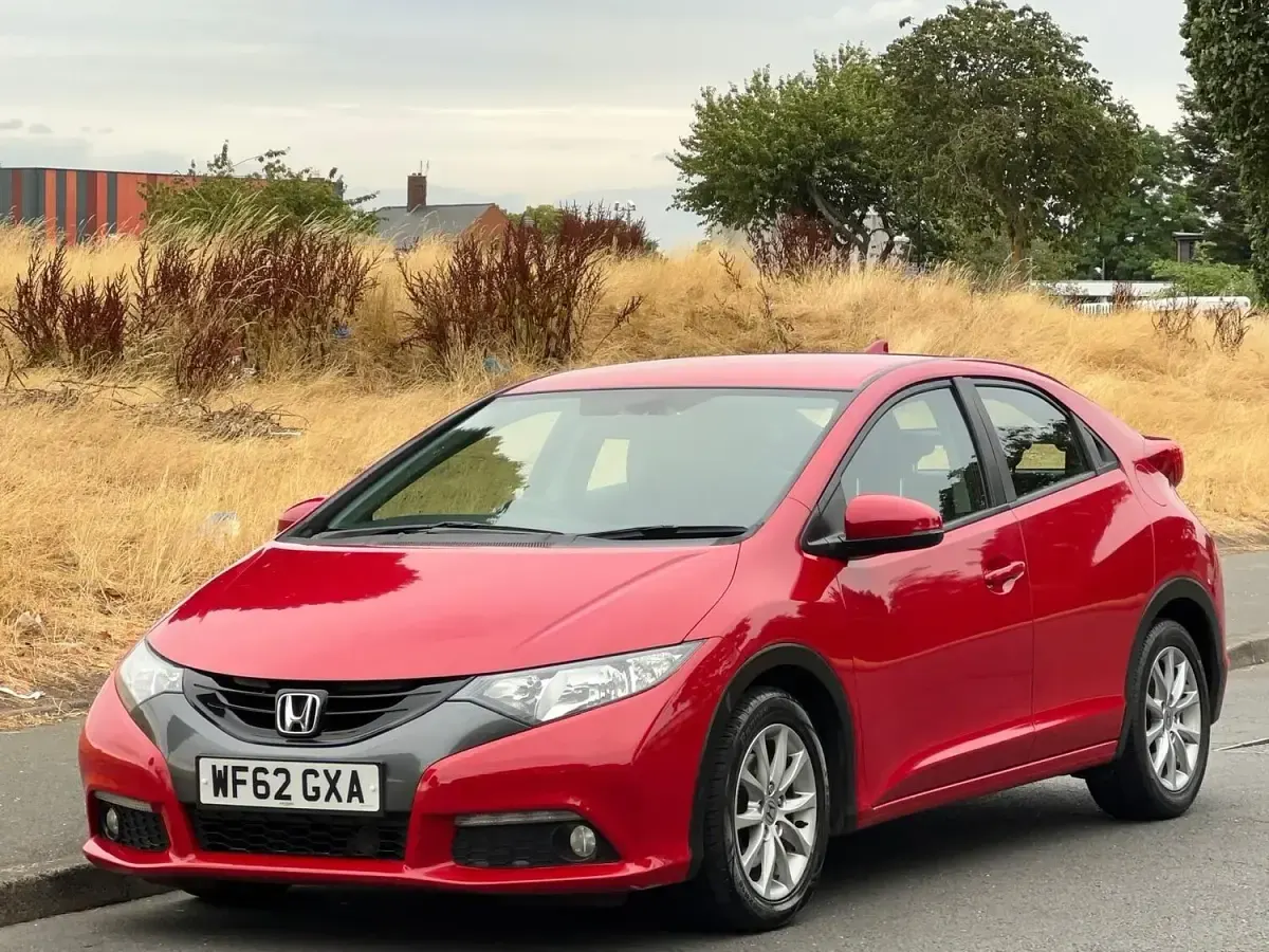 Used Honda Civic ES 2012 Red Hatchback