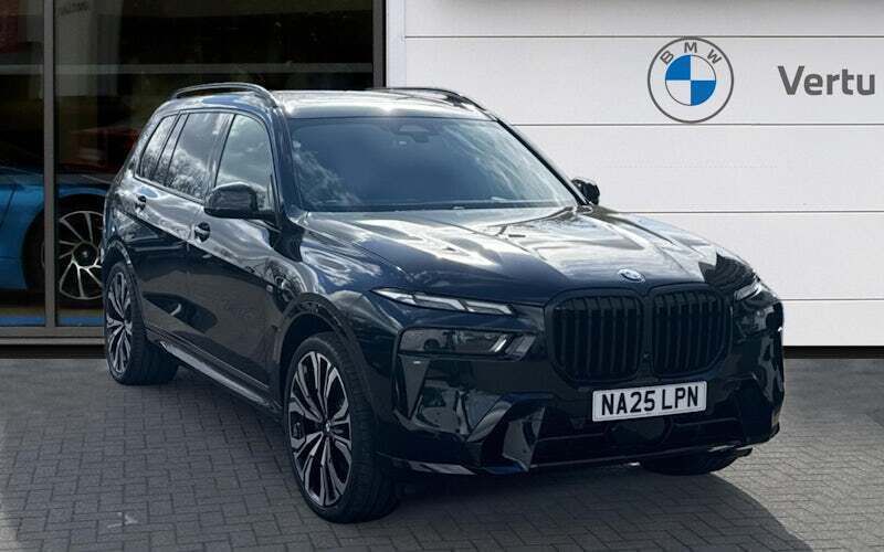 Used 2025 BMW X7 M Sport SUV | £87,989 (Expensive) - Image 1/4