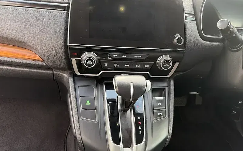Used Honda CR-V SE 193 HP (141 kW) 2019 Brown SUV