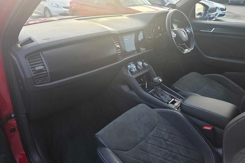 Used Skoda Kodiaq SportLine 110 HP (80 kW) 2023 Velvet red SUV