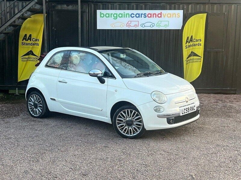 White Used 2009 Fiat 500C Lounge Cabriolet | £2,000 - Image 1/2