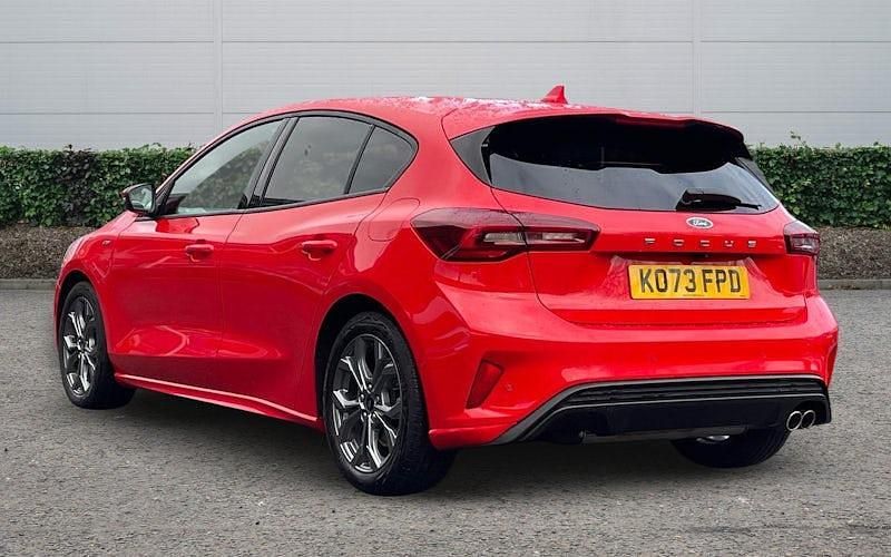 Begagnad Ford Focus ST-Line 155 HK (114 kW) 2025 Halvkombi
