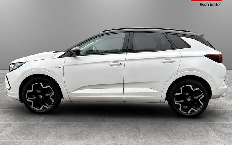 Second-hand Vauxhall Grandland X Ultimate 131 CP (96 kW) 2024 SUV