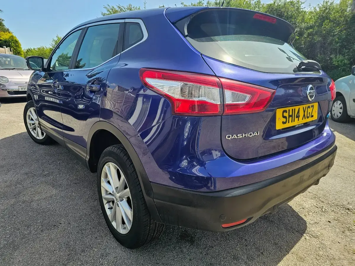 Used Nissan Qashqai Acenta 110 HP (80 kW) 2014 Blue SUV