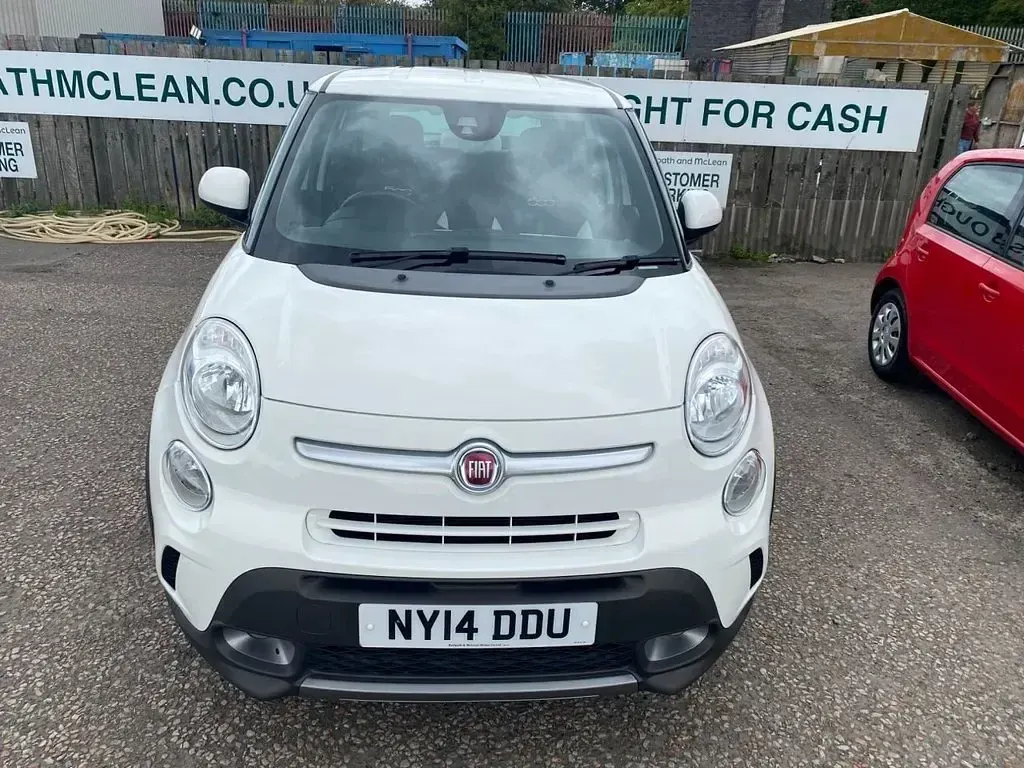 Used Fiat 500L Trekking 105 HP (77 kW) 2014 White MPV