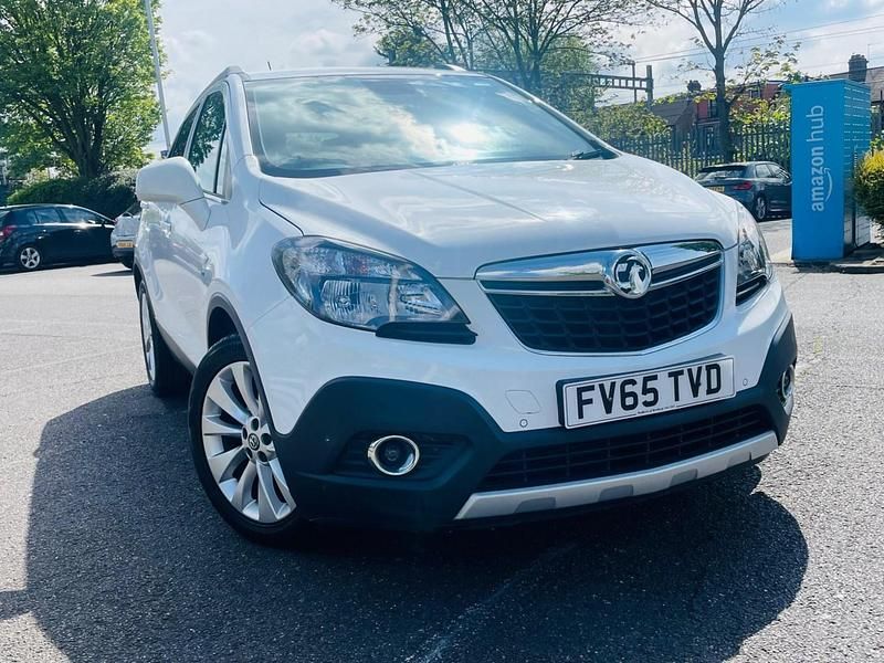 White Used 2016 Vauxhall Mokka SUV | £5,475 (Fair price) - Image 1/4