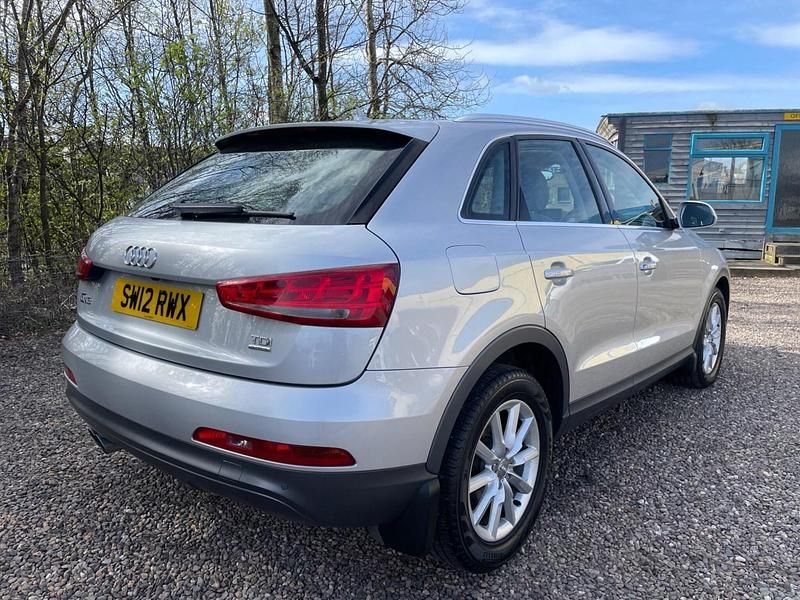 Used Audi Q3 Advanced 177 HP (130 kW) 2012 Silver SUV