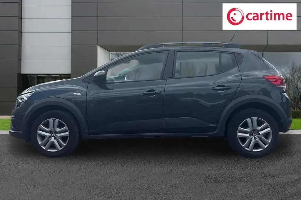 Used Dacia Sandero Comfort 91 HP (66 kW) 2021 Grey Hatchback