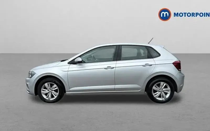 Used VW Polo SE 95 HP (69 kW) 2020 Silver Hatchback